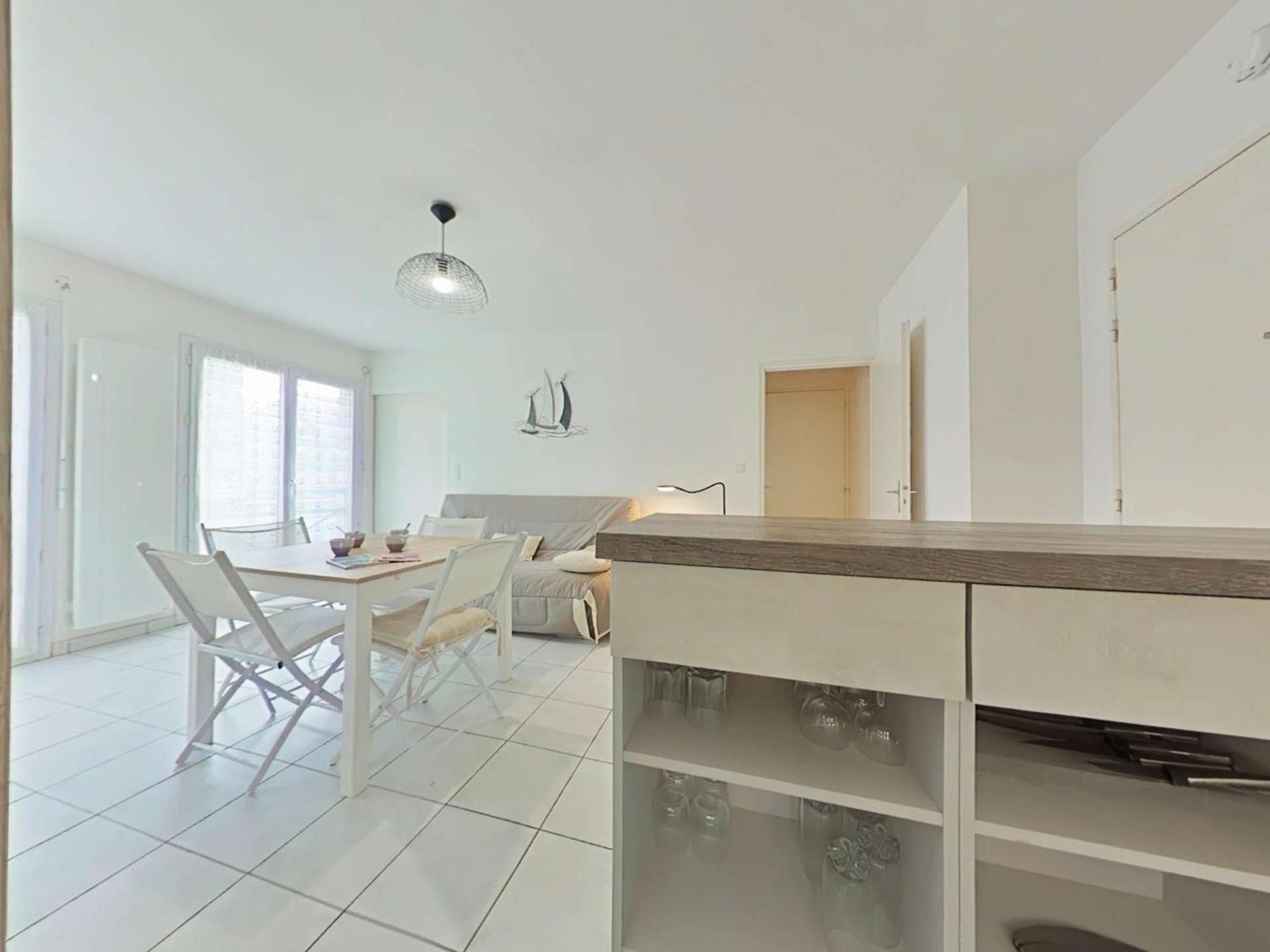 Appartement 2 Pieces Avec Parking Prive, Proche Plage Et Commerces, Saint-Gilles-Croix-De-Vie - Fr-1-224-783 المظهر الخارجي الصورة