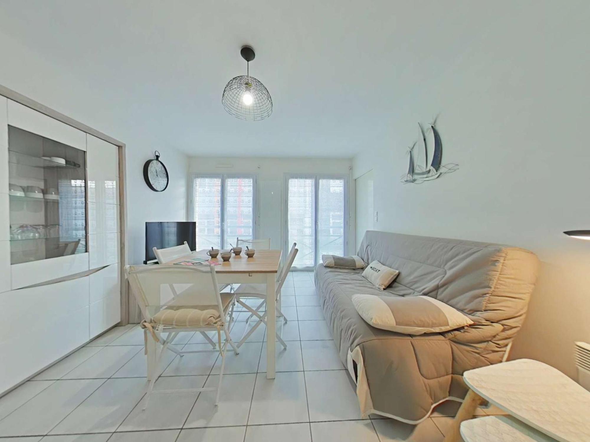 Appartement 2 Pieces Avec Parking Prive, Proche Plage Et Commerces, Saint-Gilles-Croix-De-Vie - Fr-1-224-783 المظهر الخارجي الصورة
